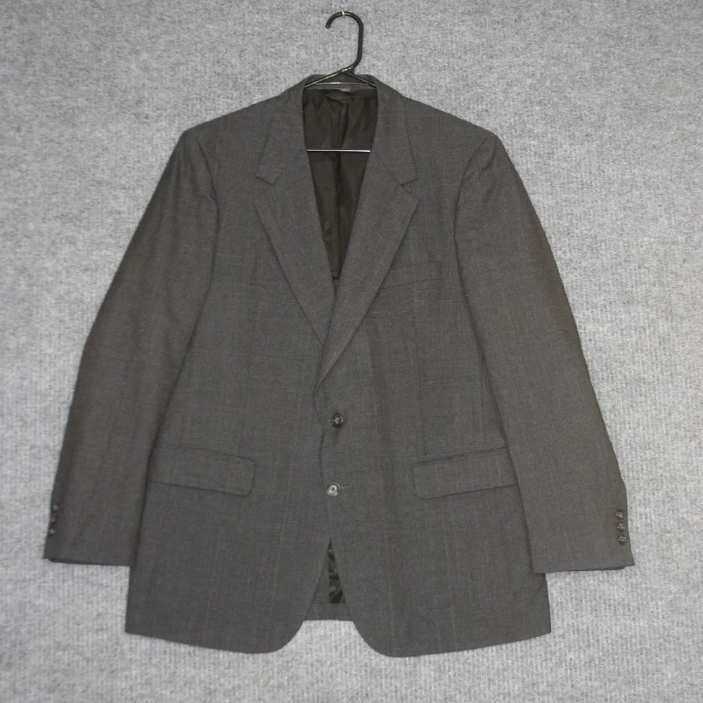 Vintage‎ Kingsridge Blazer Mens 42R Grey Plaid Custom Fabric Wool Office Attire